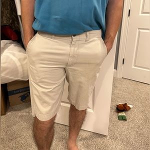 Size 31 Old Navy Men’s Khaki Shorts